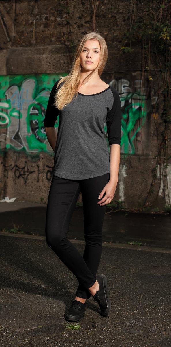 Women's ¾ contrast raglan tee