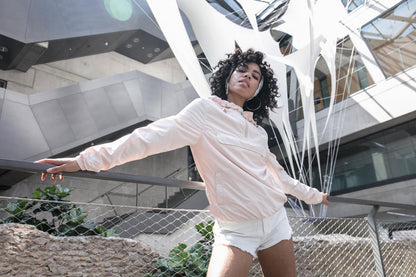 Women's basic pullover jacket